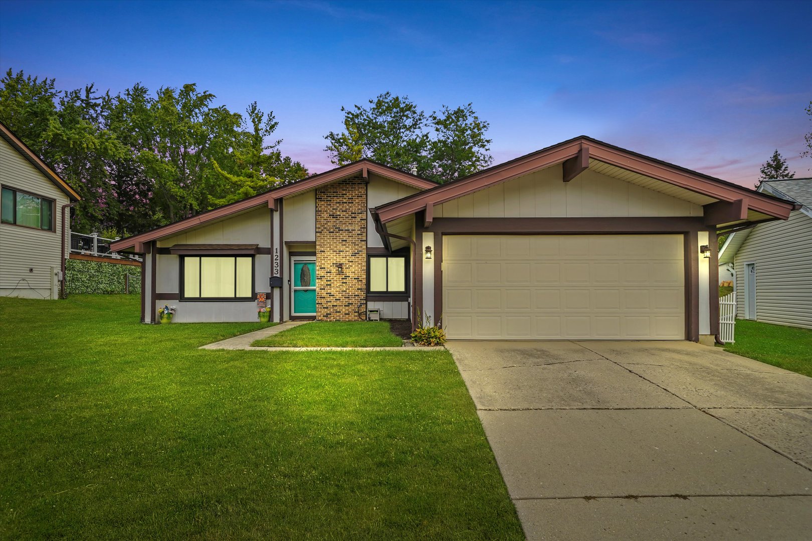 1233 Citation Lane, Hanover Park, IL 60133