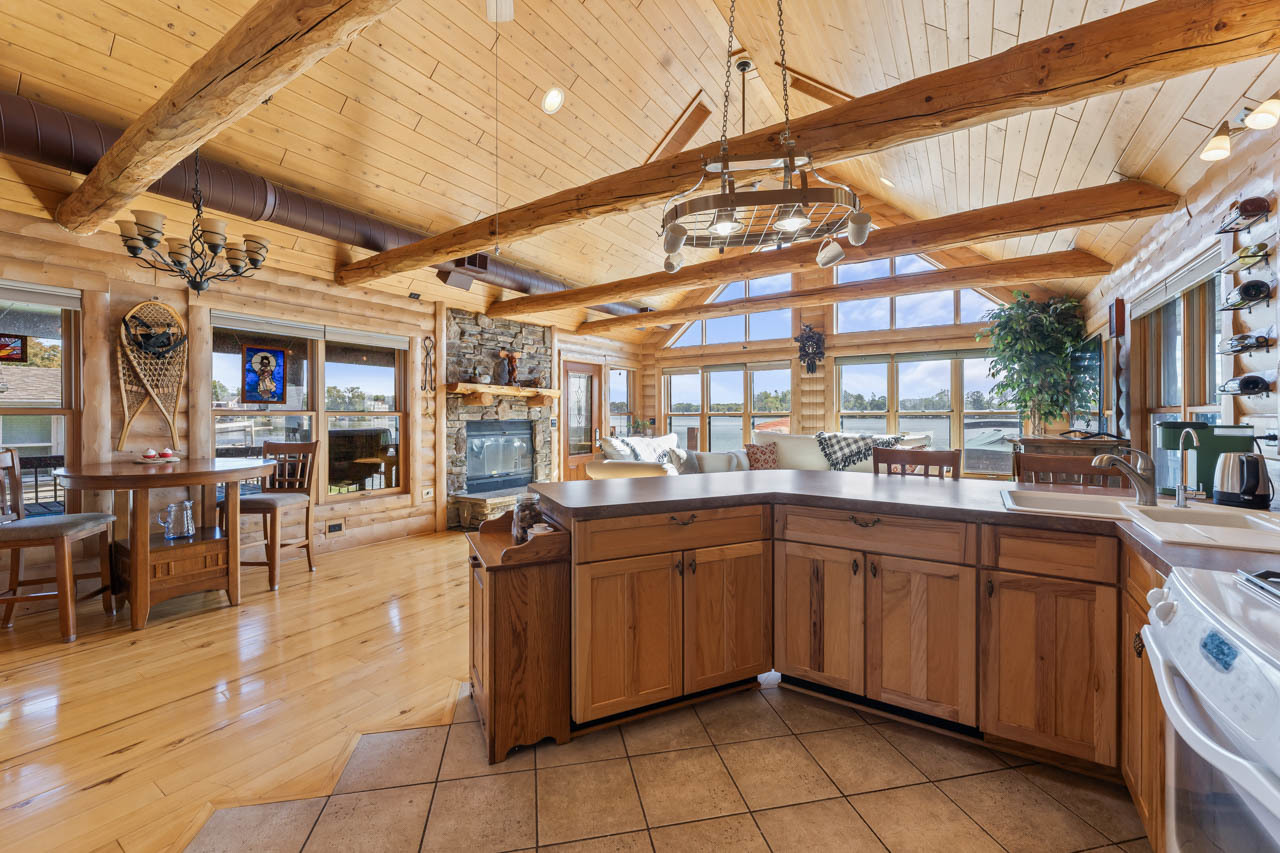 177 Eagle Point Road, Fox Lake, IL 60020