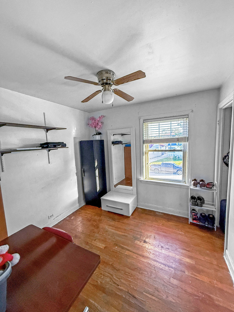 2212 123rd Place, Blue Island, IL 60406