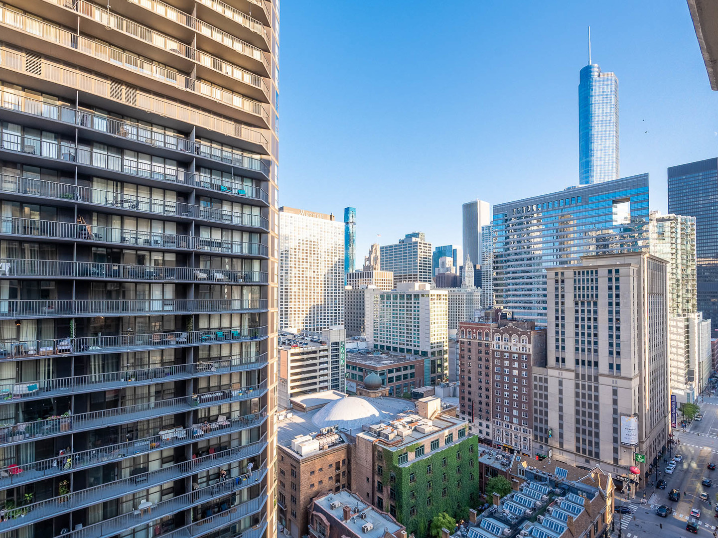 630 N State Street #2204, Chicago, IL 60654