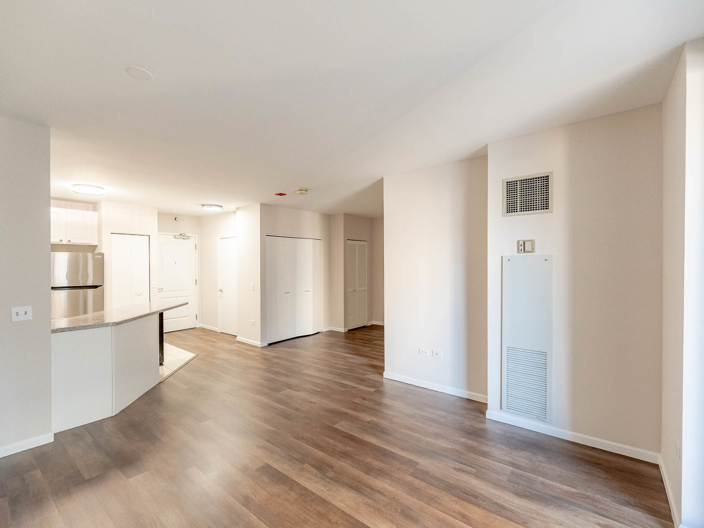 630 N State Street #2204, Chicago, IL 60654