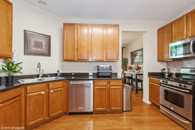 152 Orchards Pass, Bartlett, IL 60103