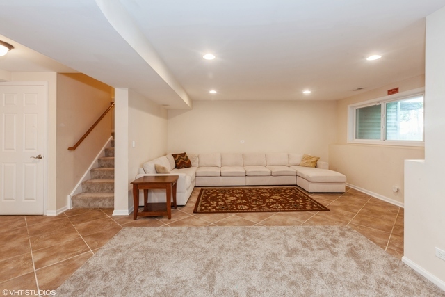 152 Orchards Pass, Bartlett, IL 60103