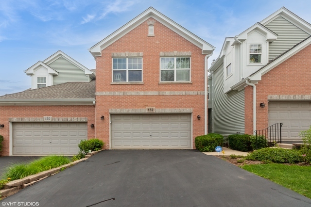 152 Orchards Pass, Bartlett, IL 60103