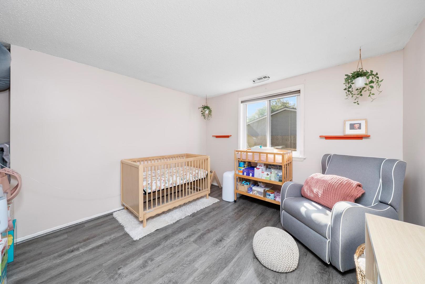 1096 Pheasant Run Lane, Aurora, IL 60504