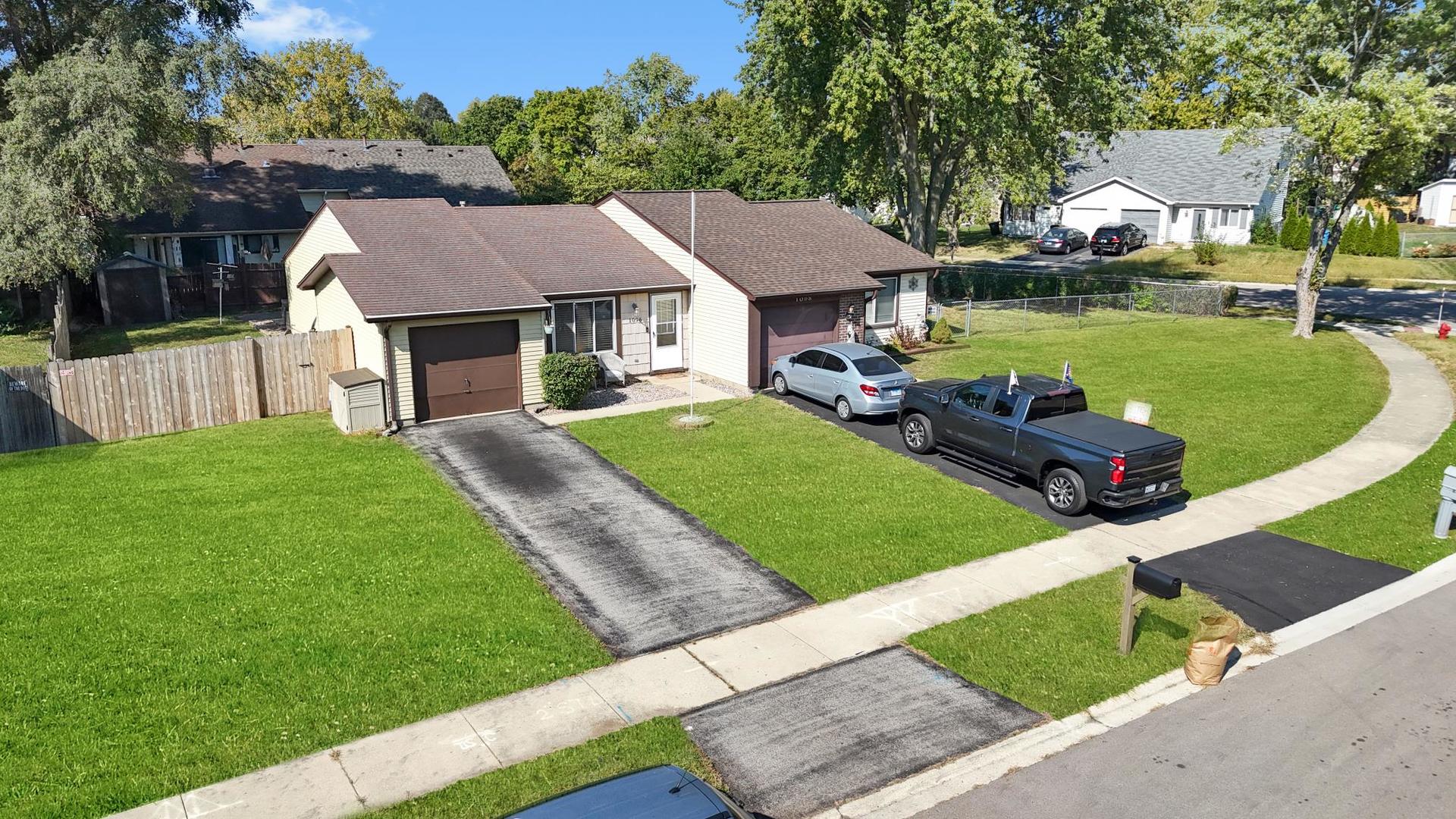 1096 Pheasant Run Lane, Aurora, IL 60504