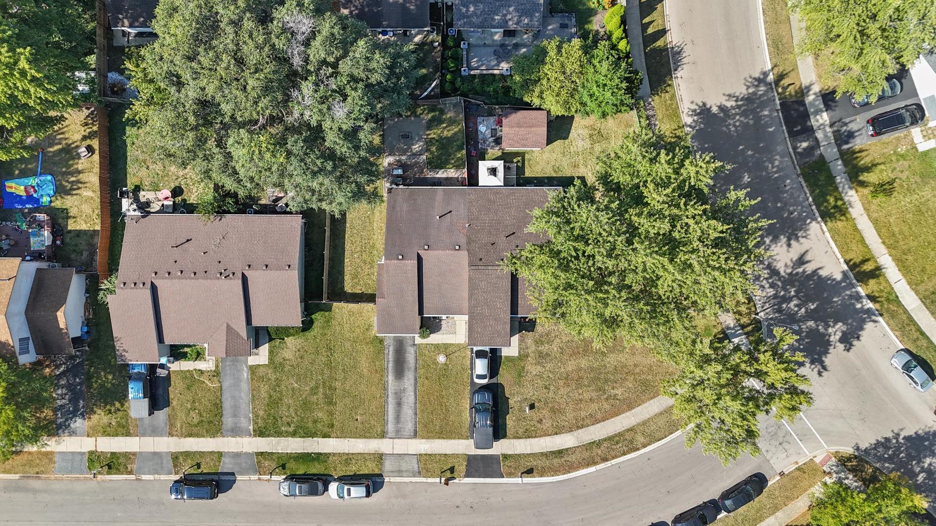 1096 Pheasant Run Lane, Aurora, IL 60504