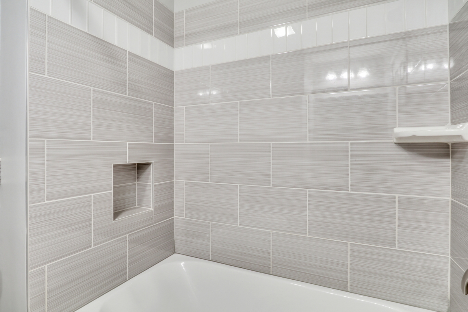 18 Sheehan Drive, Lake Villa, IL 60046