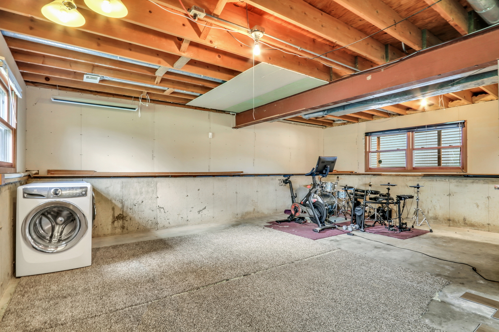 18 Sheehan Drive, Lake Villa, IL 60046