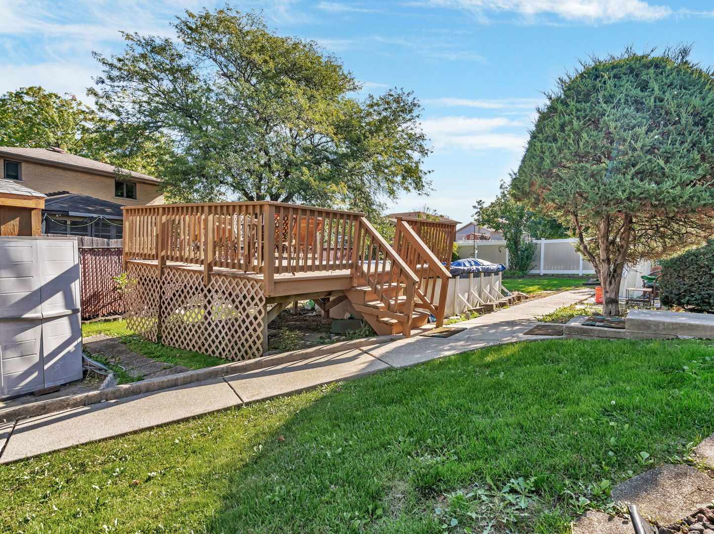 15301 Cherry Lane, Oak Forest, IL 60452