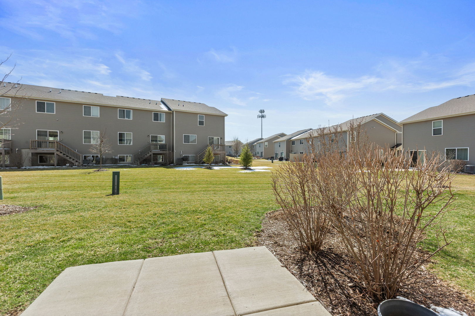 717 Wellington Lane, Cary, IL 60013