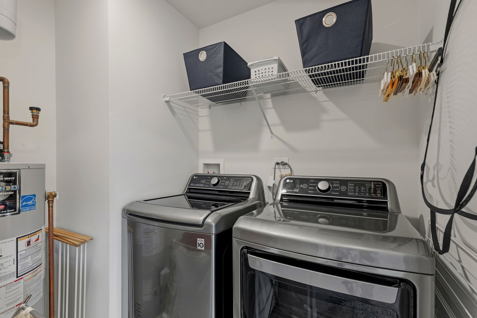 717 Wellington Lane, Cary, IL 60013