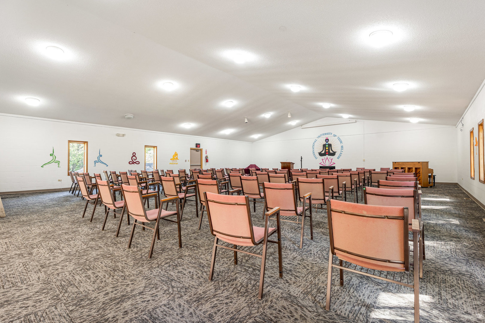 1626 State Route 31, Oswego, IL 60543