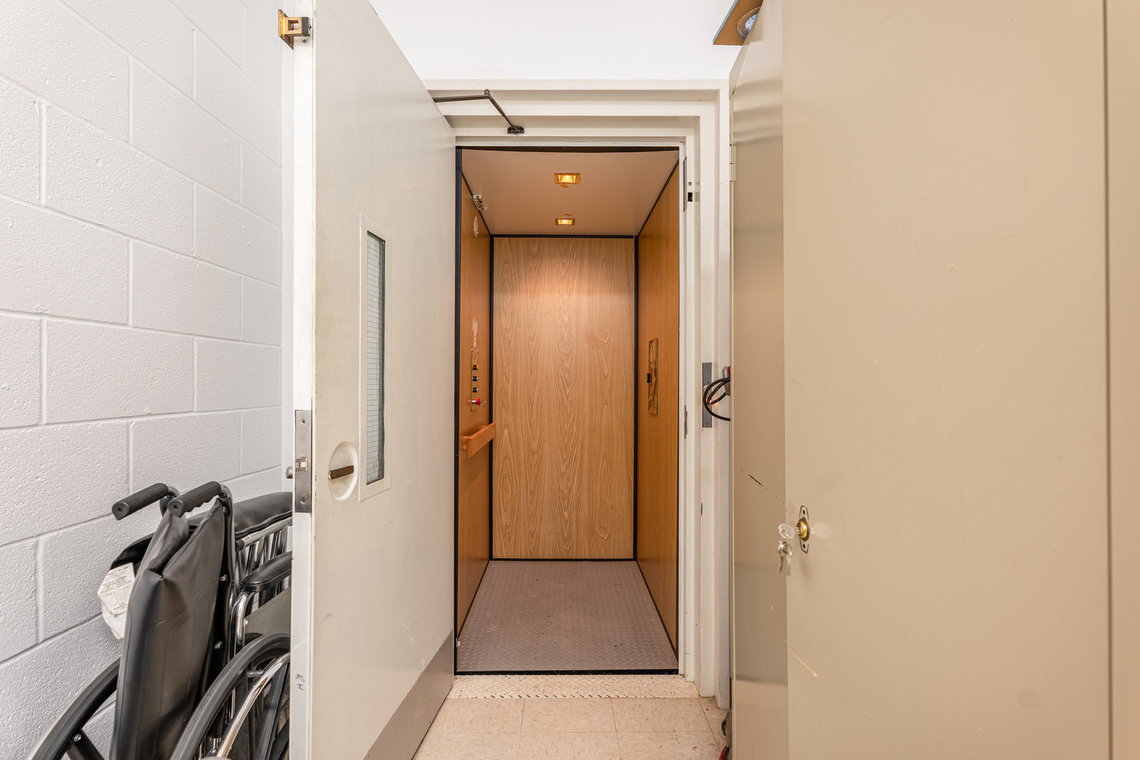 1626 State Route 31, Oswego, IL 60543