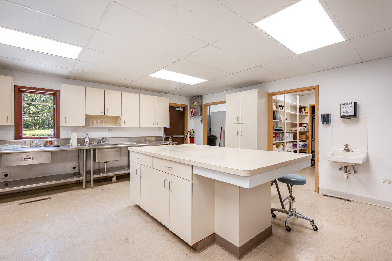 1626 State Route 31, Oswego, IL 60543