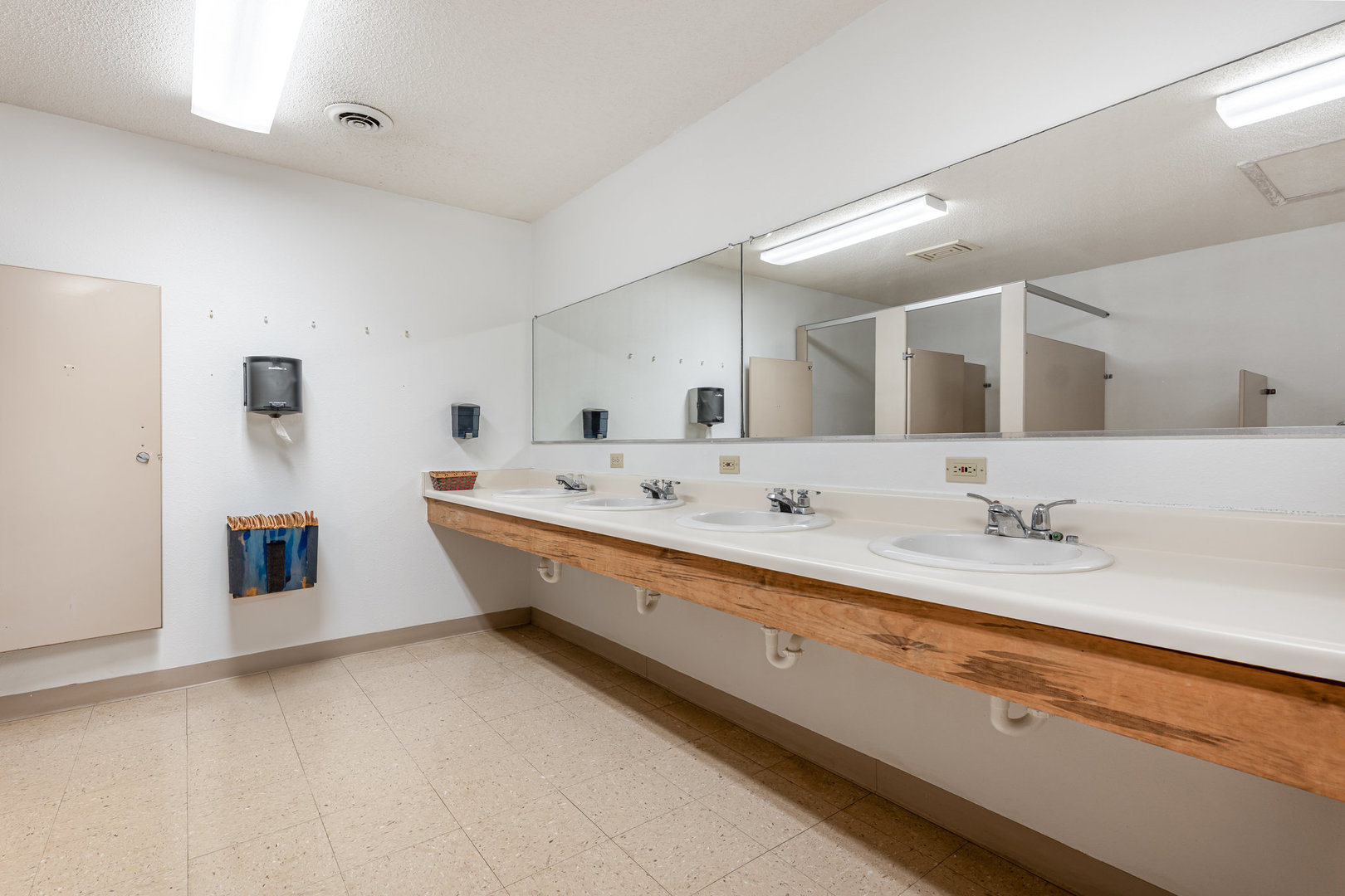 1626 State Route 31, Oswego, IL 60543