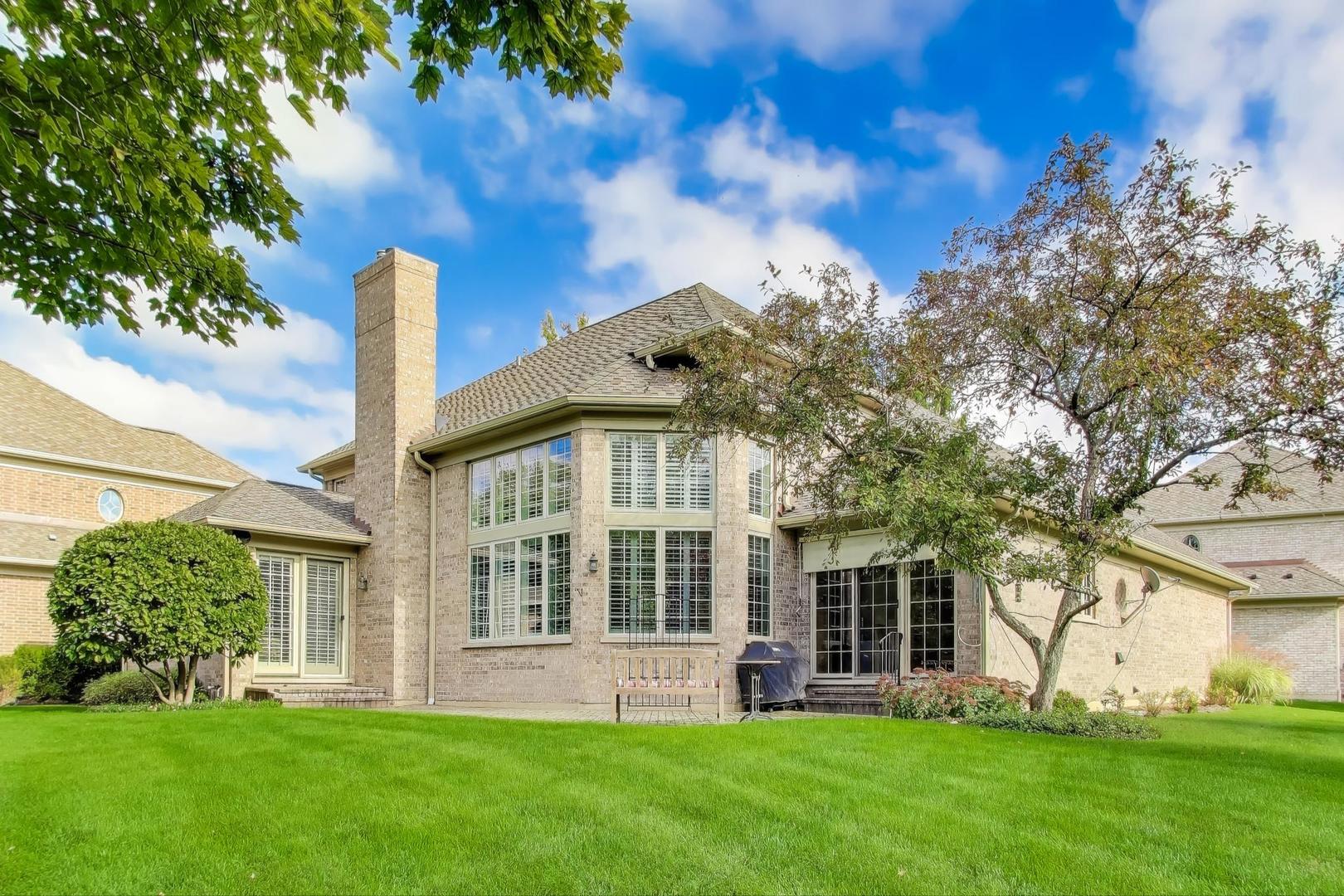 2050 Meadowview Court, Northbrook, IL 60062