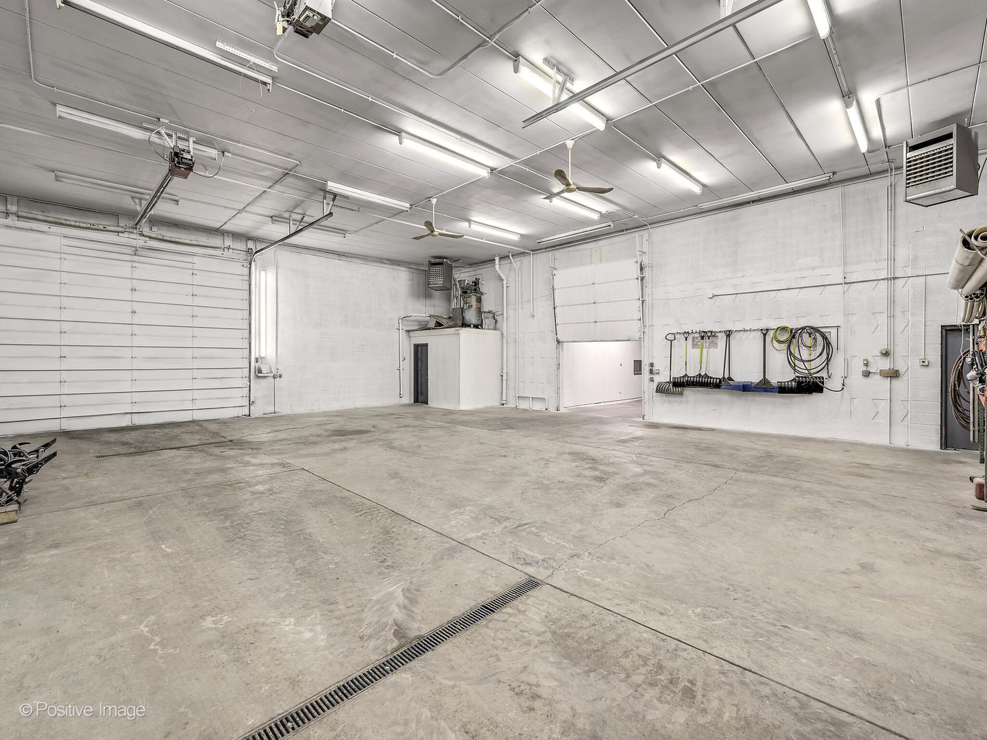 4100 Washington Boulevard, Hillside, IL 60162