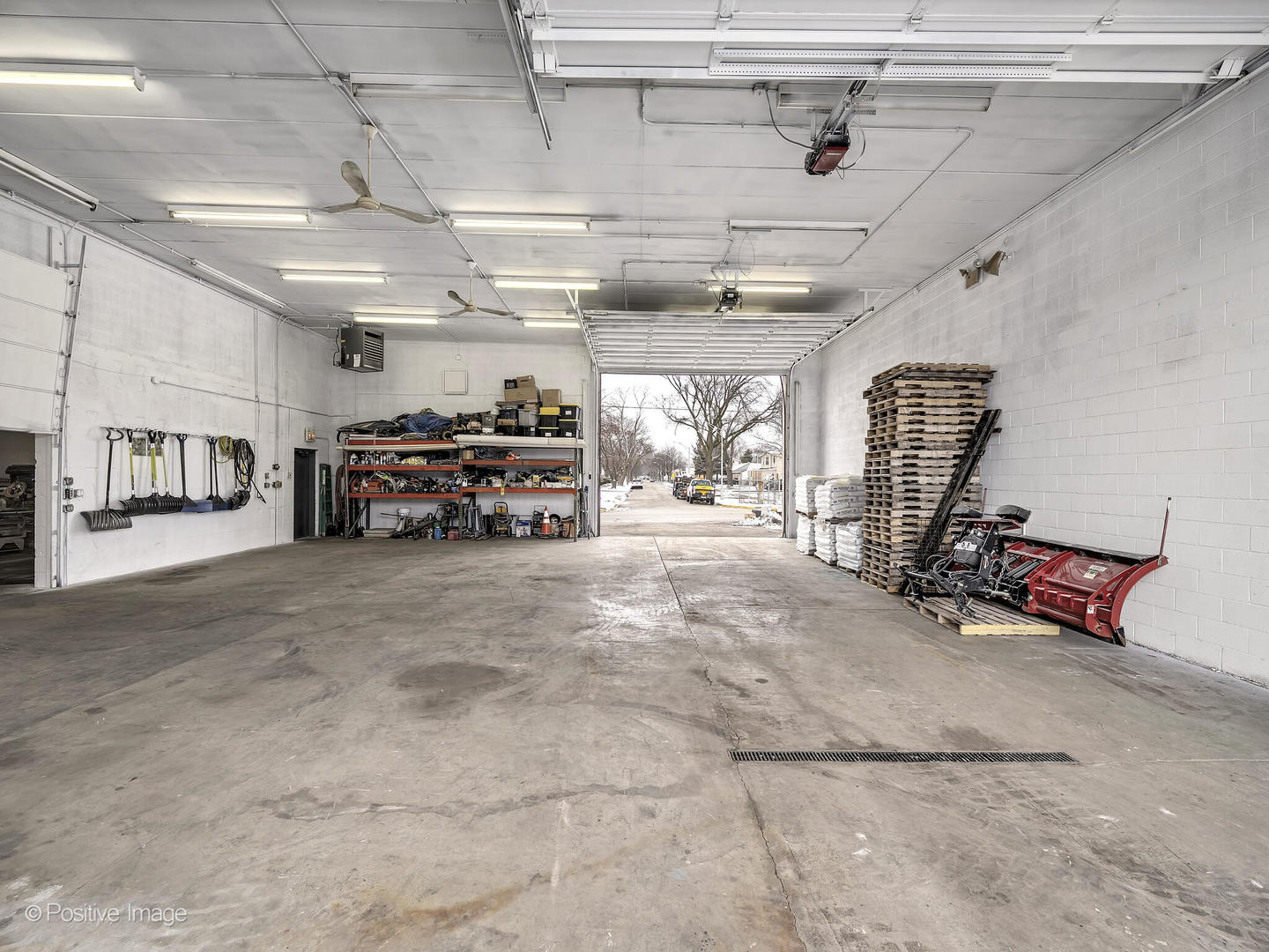 4100 Washington Boulevard, Hillside, IL 60162