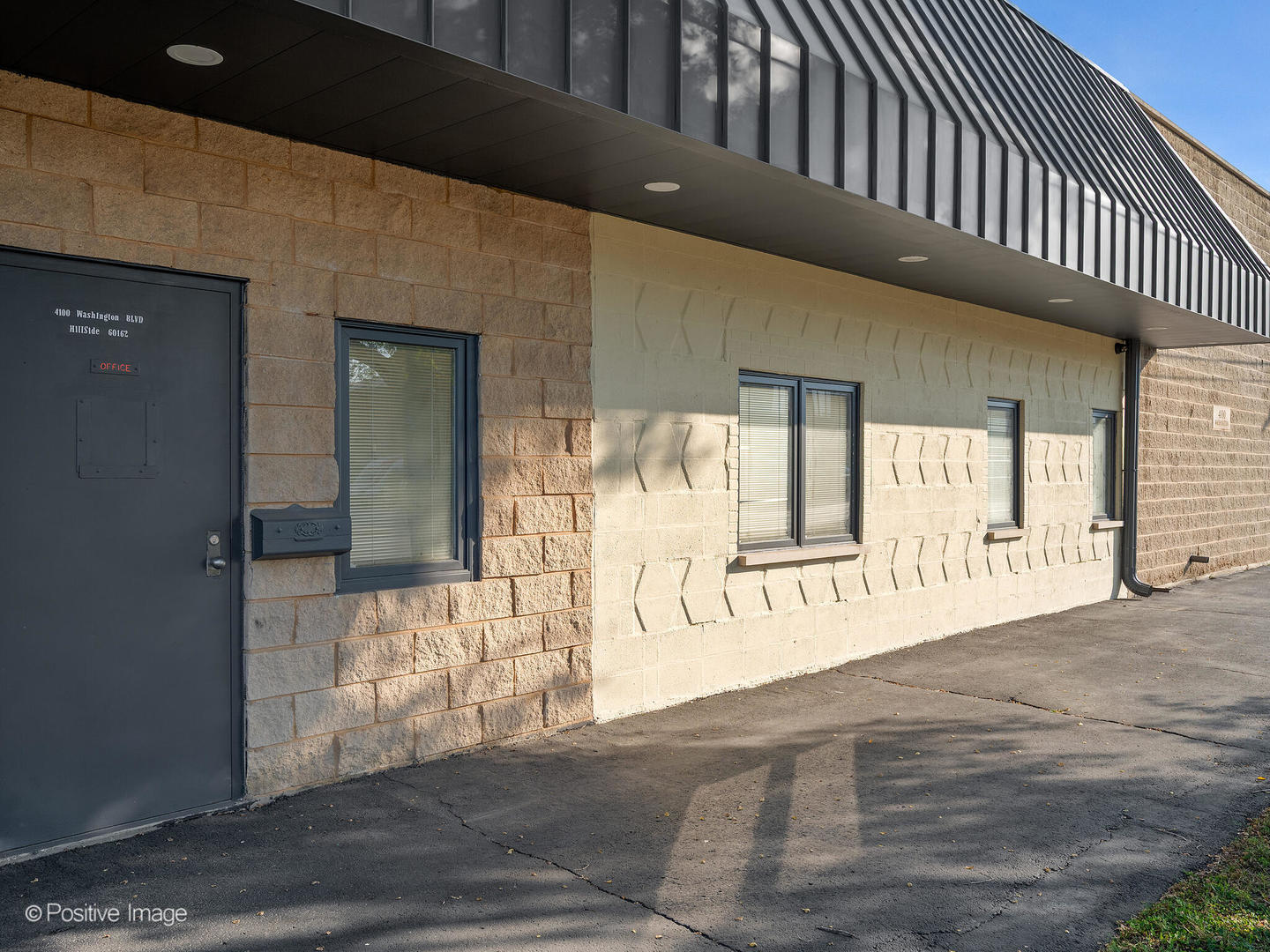 4100 Washington Boulevard, Hillside, IL 60162