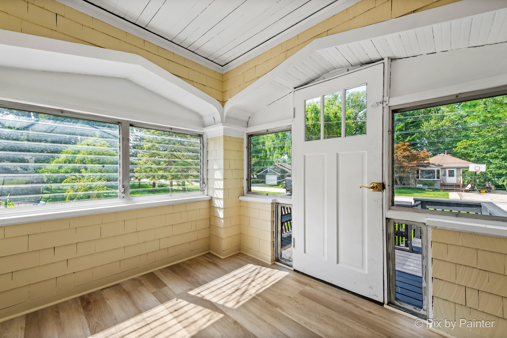 503 N River Road, Fox River Grove, IL 60021