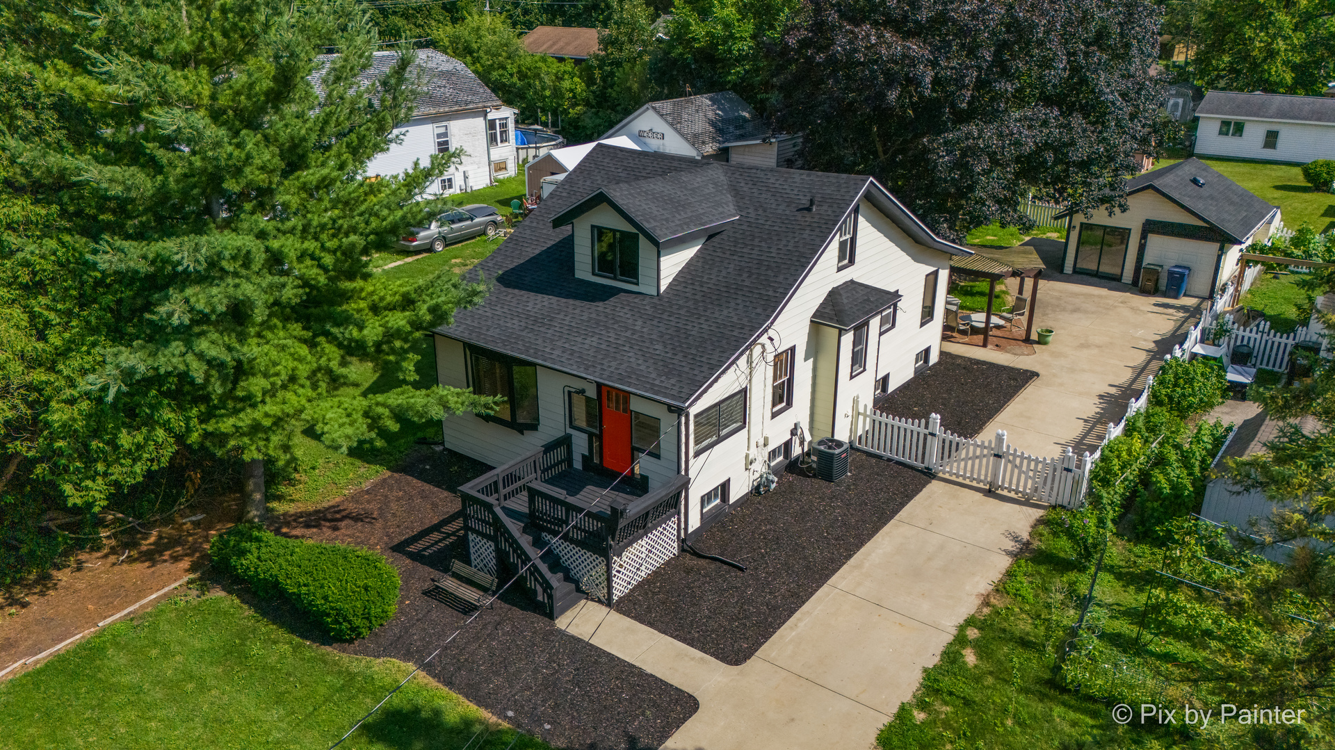 503 N River Road, Fox River Grove, IL 60021