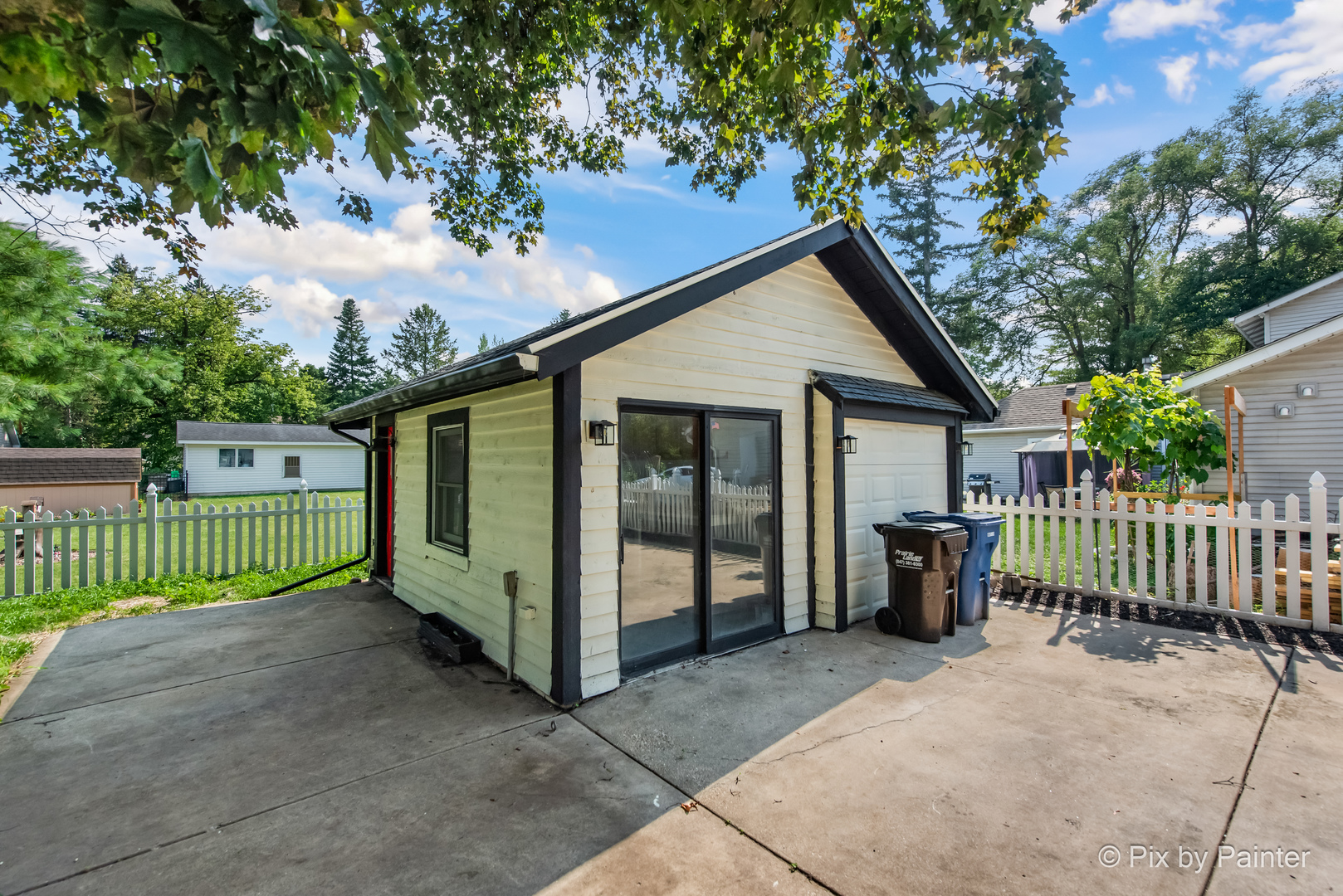 503 N River Road, Fox River Grove, IL 60021