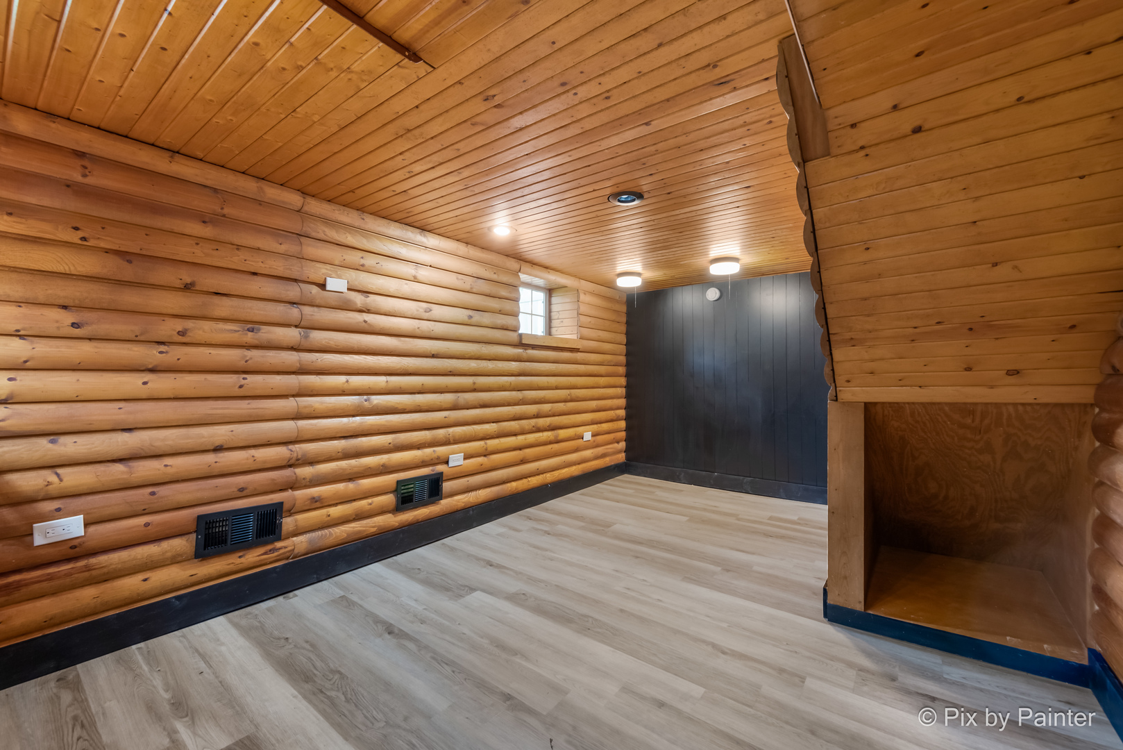 503 N River Road, Fox River Grove, IL 60021