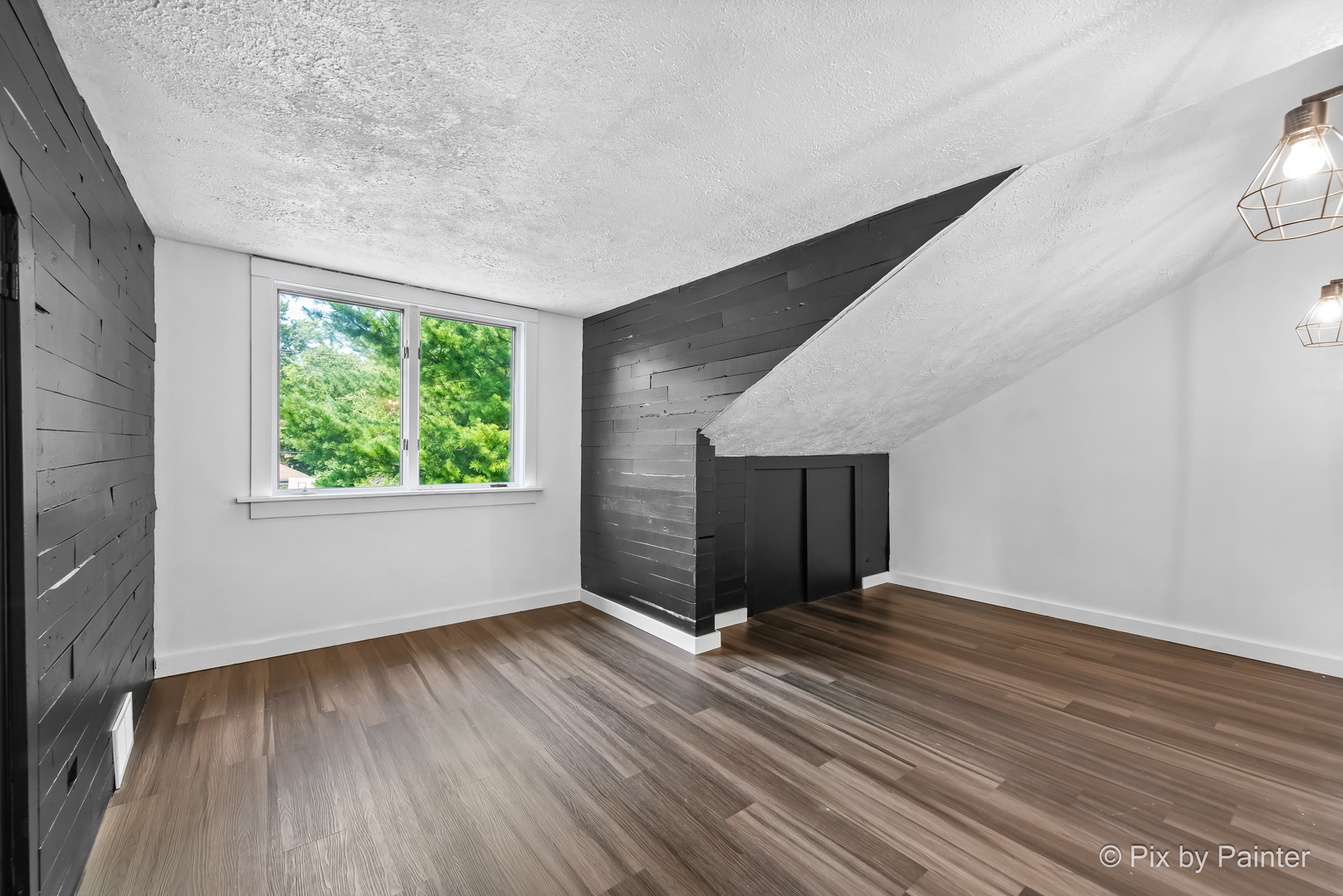 503 N River Road, Fox River Grove, IL 60021