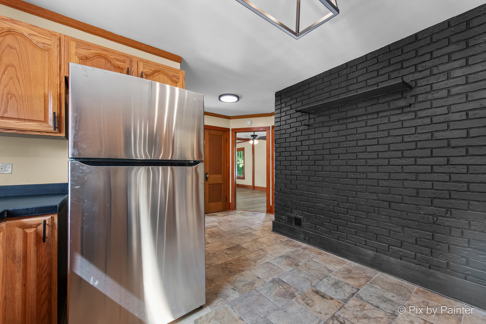 503 N River Road, Fox River Grove, IL 60021