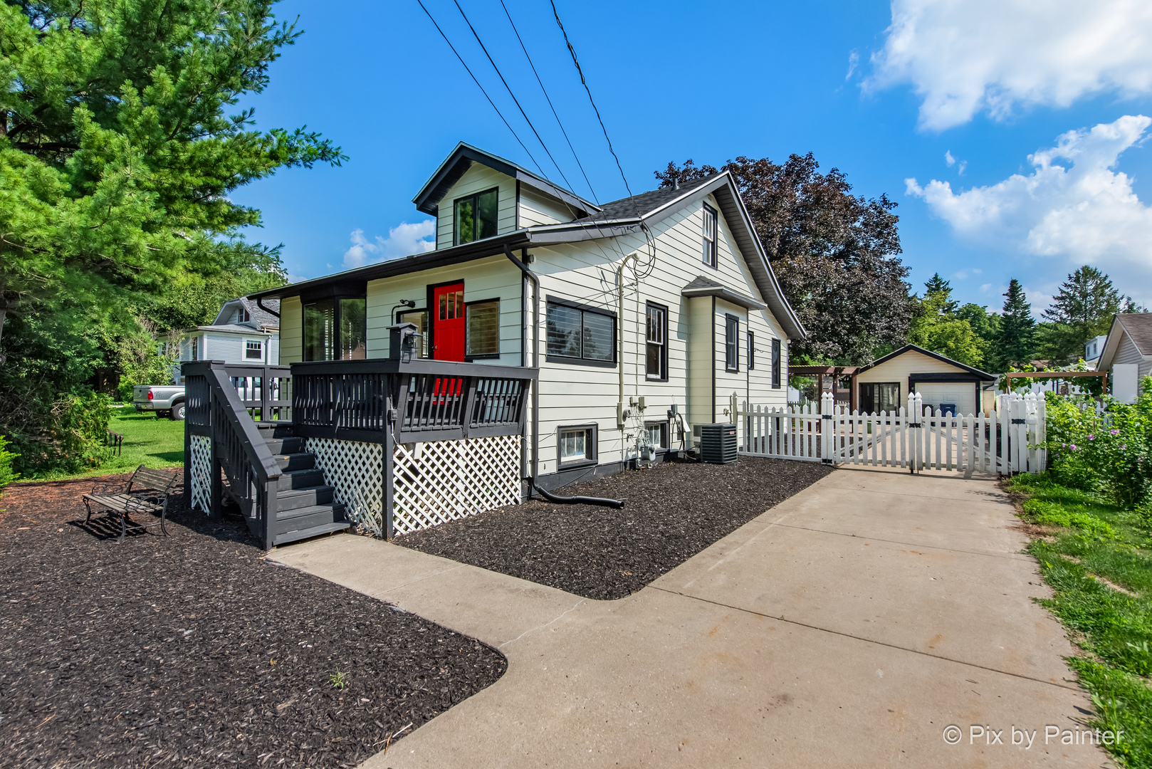 503 N River Road, Fox River Grove, IL 60021