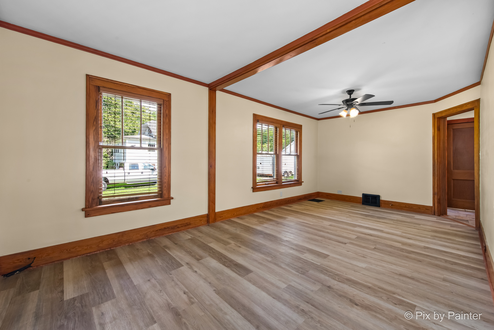 503 N River Road, Fox River Grove, IL 60021