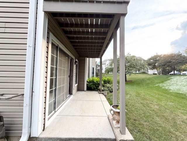 1811 Fox Run Drive #B, Elk Grove Village, IL 60007