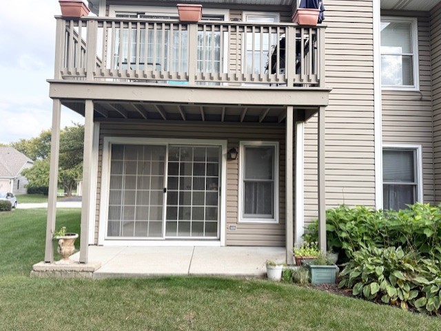 1811 Fox Run Drive #B, Elk Grove Village, IL 60007