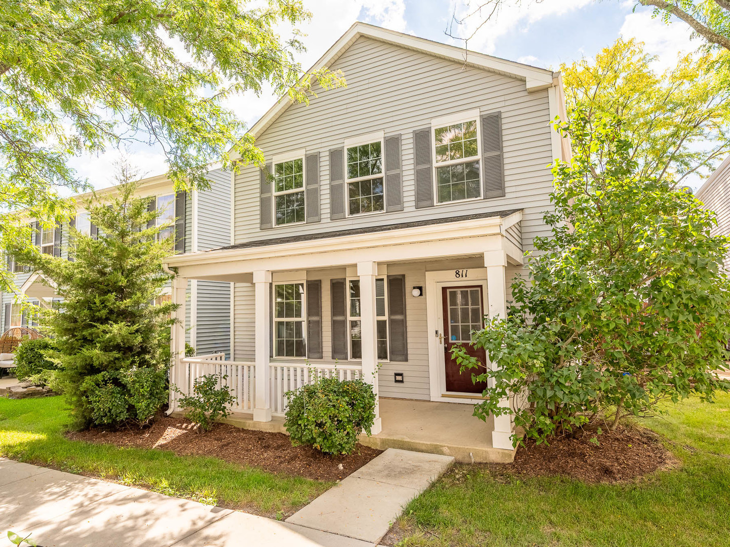 811 Serendipity Drive, Aurora, IL 60504