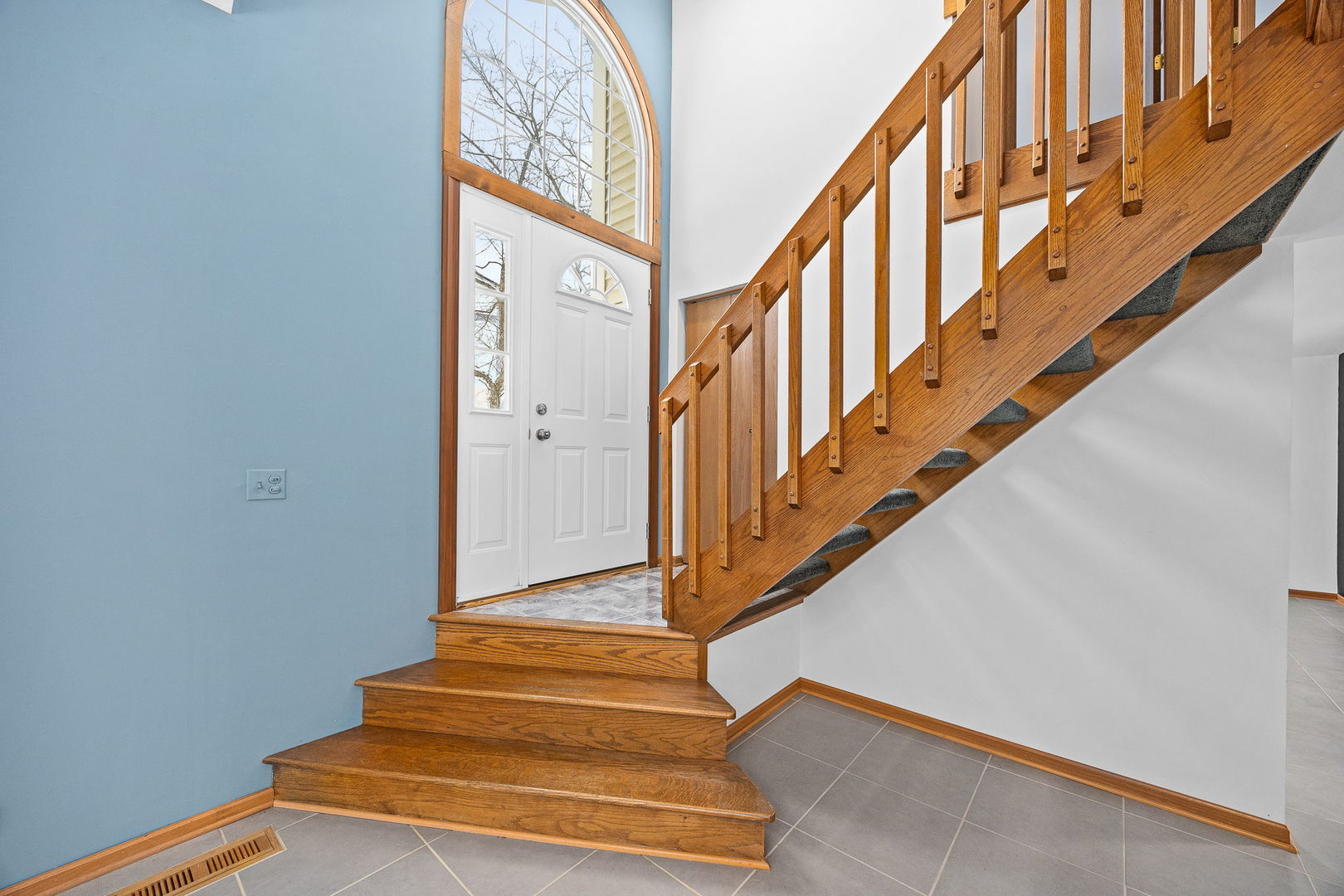 0N670 Bedford Lane #2304, Winfield, IL 60190