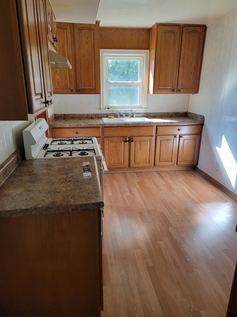 3501 Florence Avenue, Steger, IL 60475