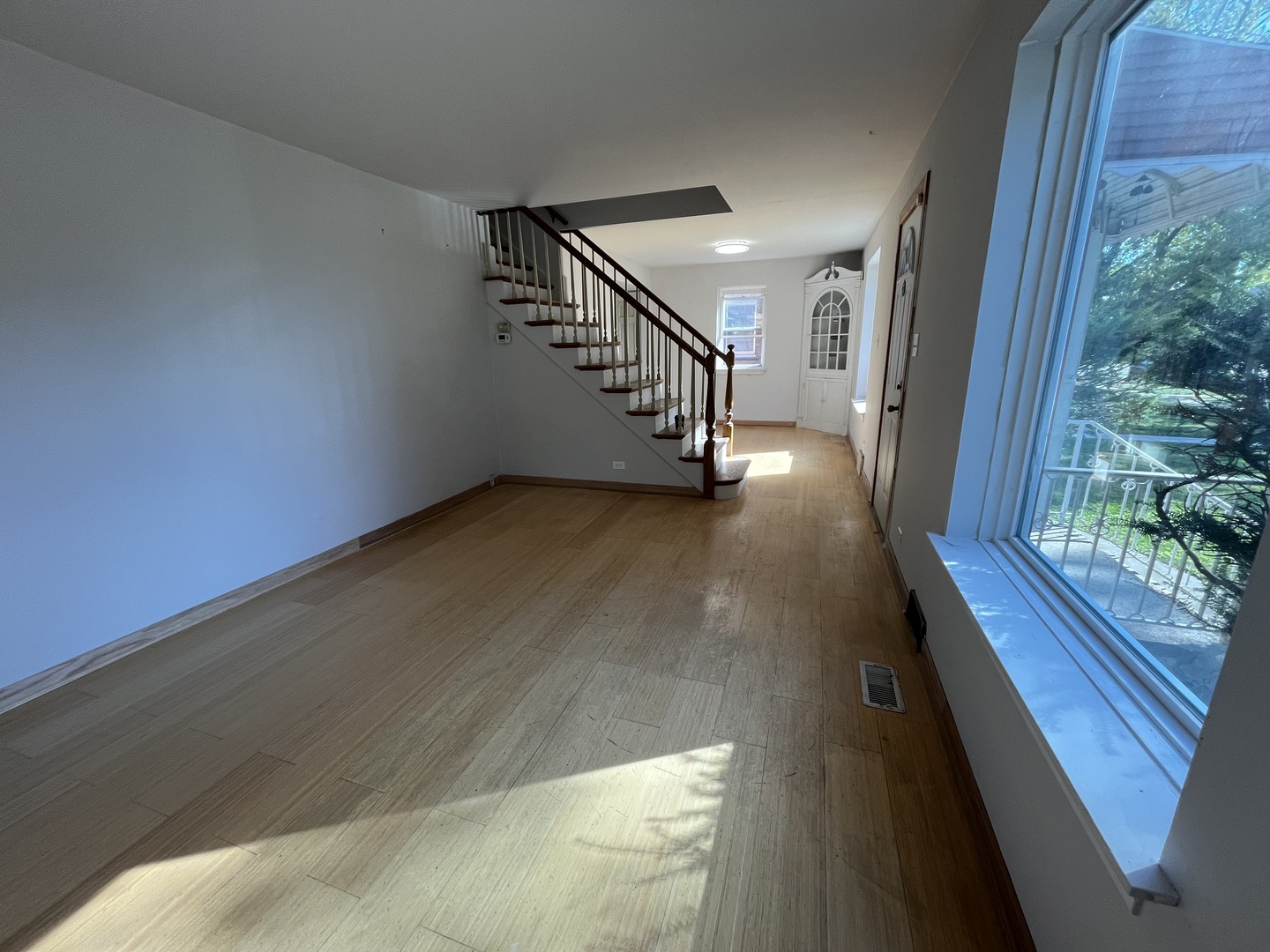 7910 W Wellington Avenue, Elmwood Park, IL 60707
