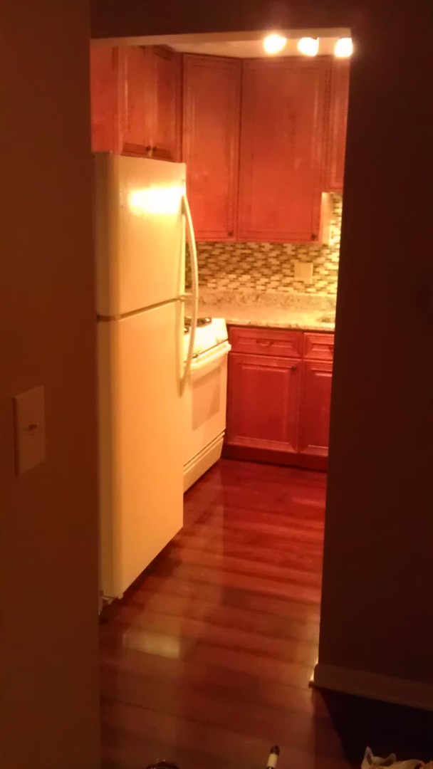 9s020 Lake Drive #10-206, Willowbrook, IL 60527