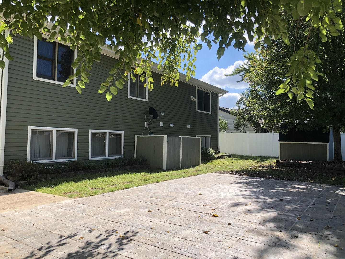 3890 Windjammer Lane, Hanover Park, IL 60133