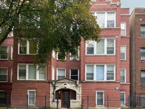 6752 S CLYDE Avenue #3, Chicago, IL 60649