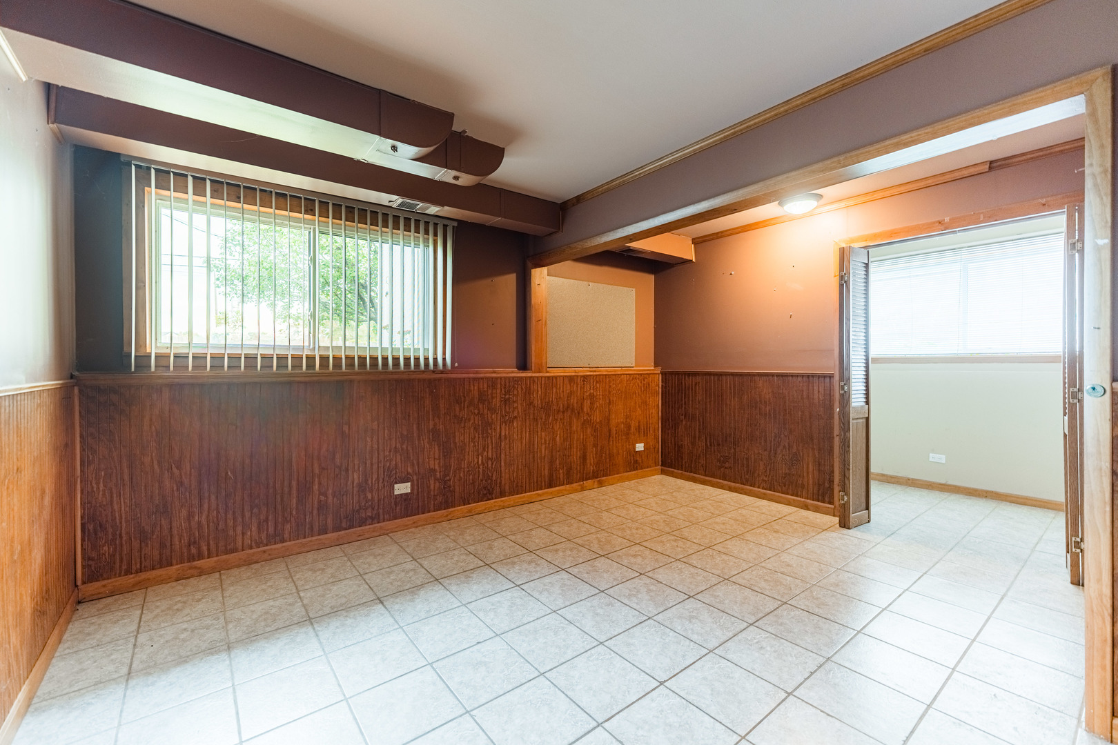 435 E Park Avenue, Elmhurst, IL 60126