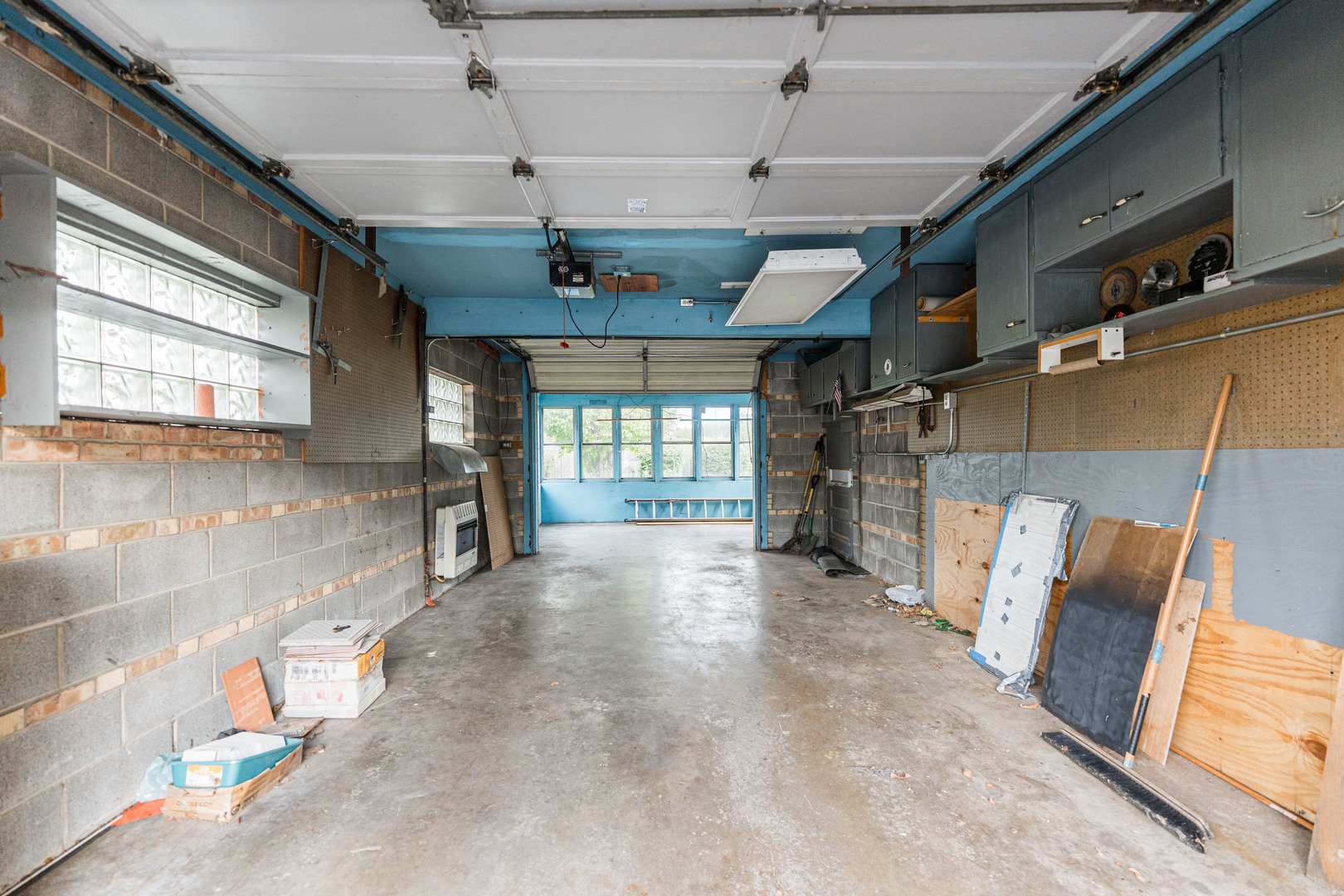 435 E Park Avenue, Elmhurst, IL 60126