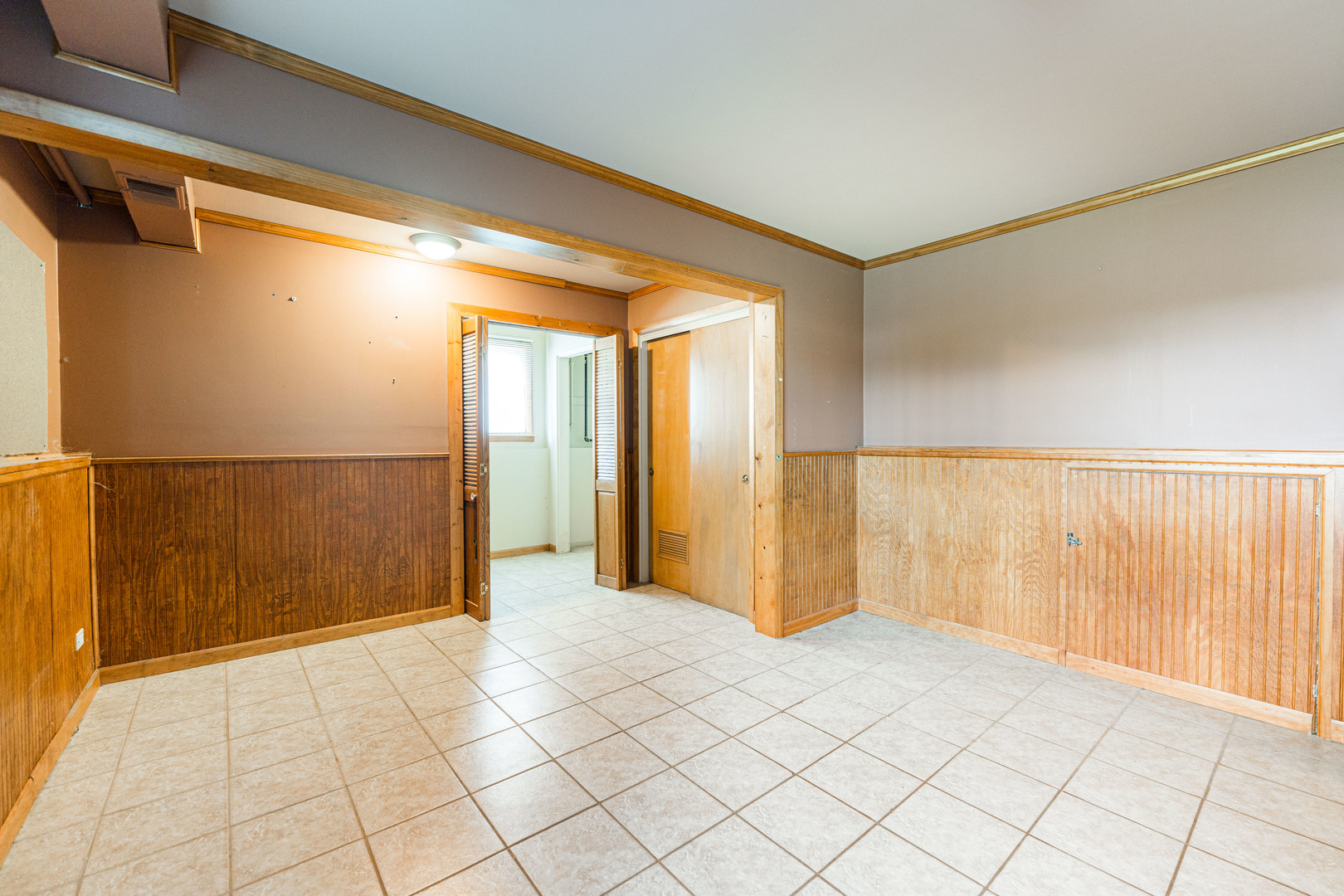 435 E Park Avenue, Elmhurst, IL 60126