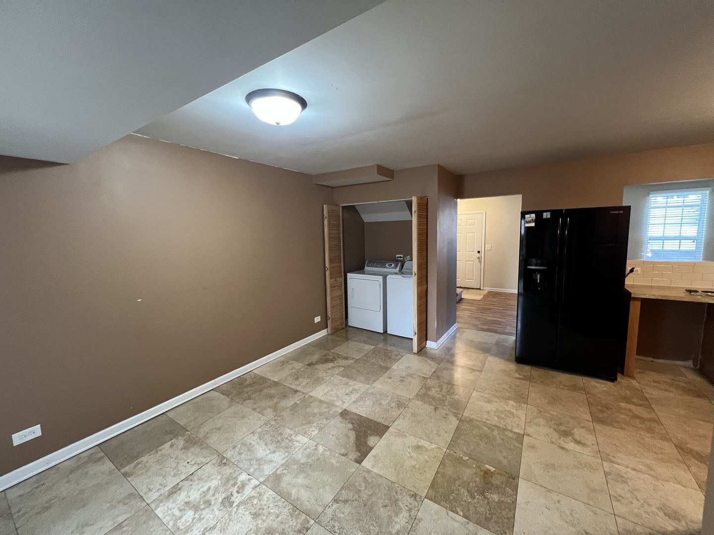 1645 Victoria Park Circle #1645, Aurora, IL 60504