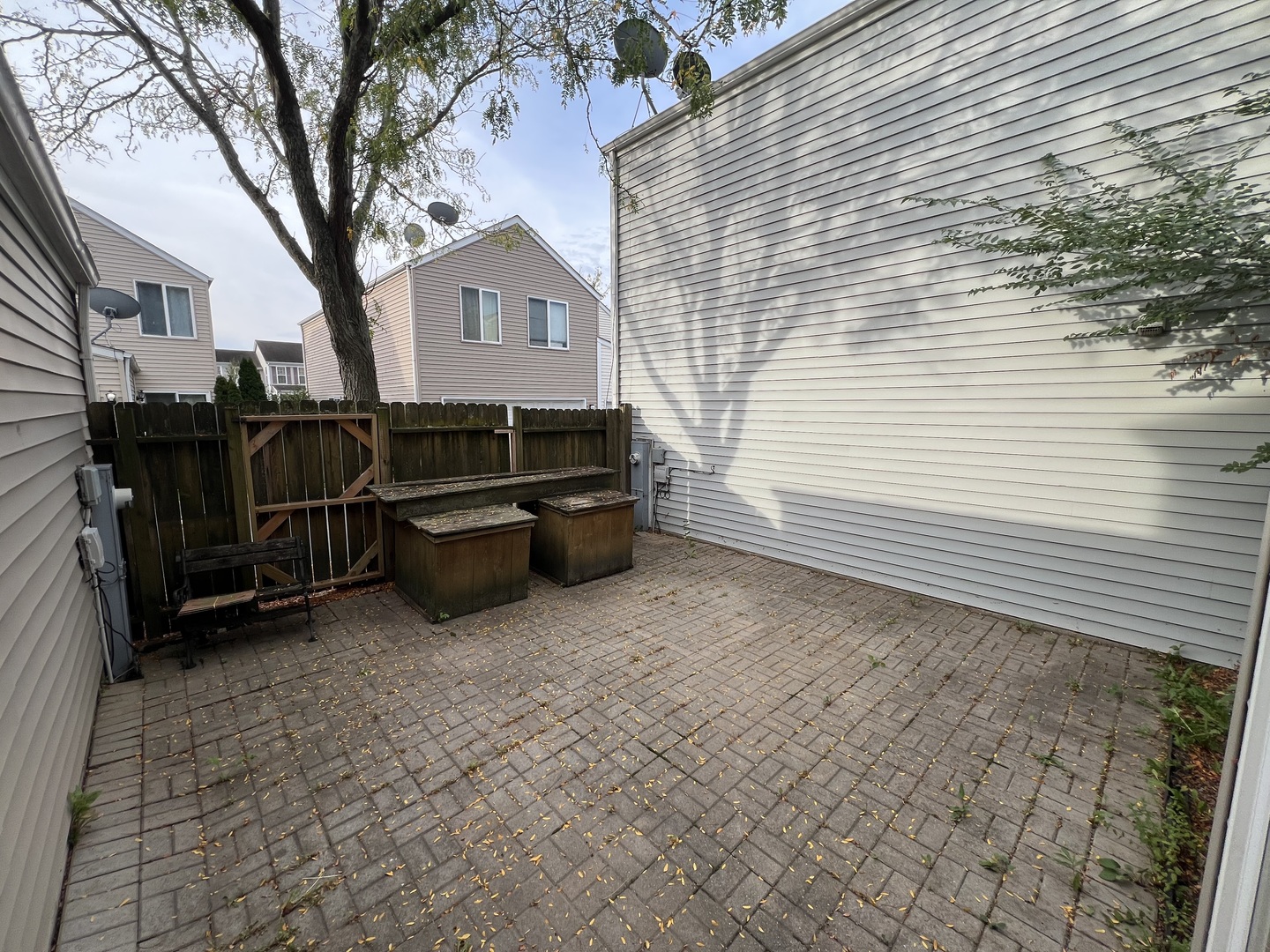 1645 Victoria Park Circle #1645, Aurora, IL 60504