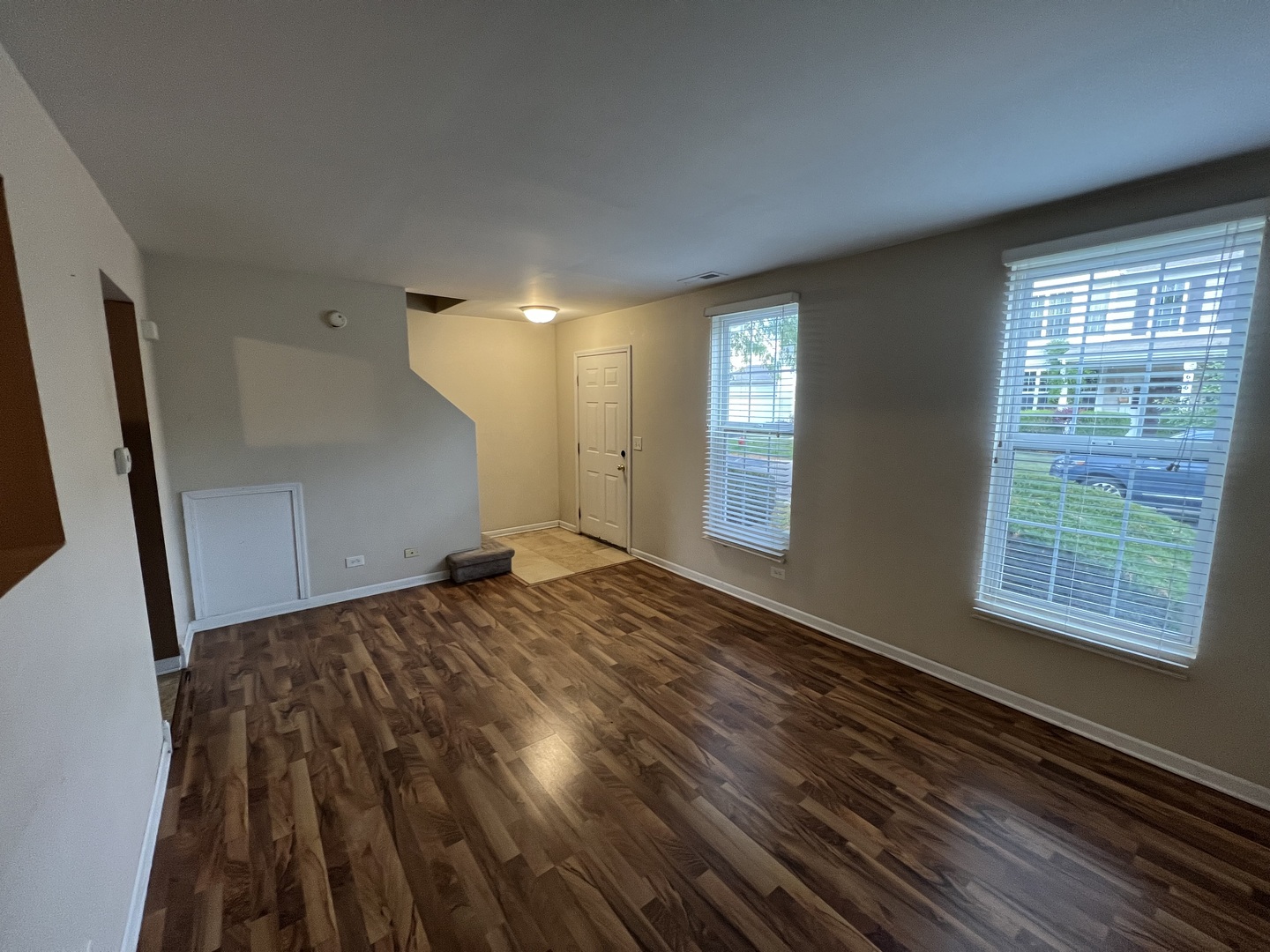 1645 Victoria Park Circle #1645, Aurora, IL 60504