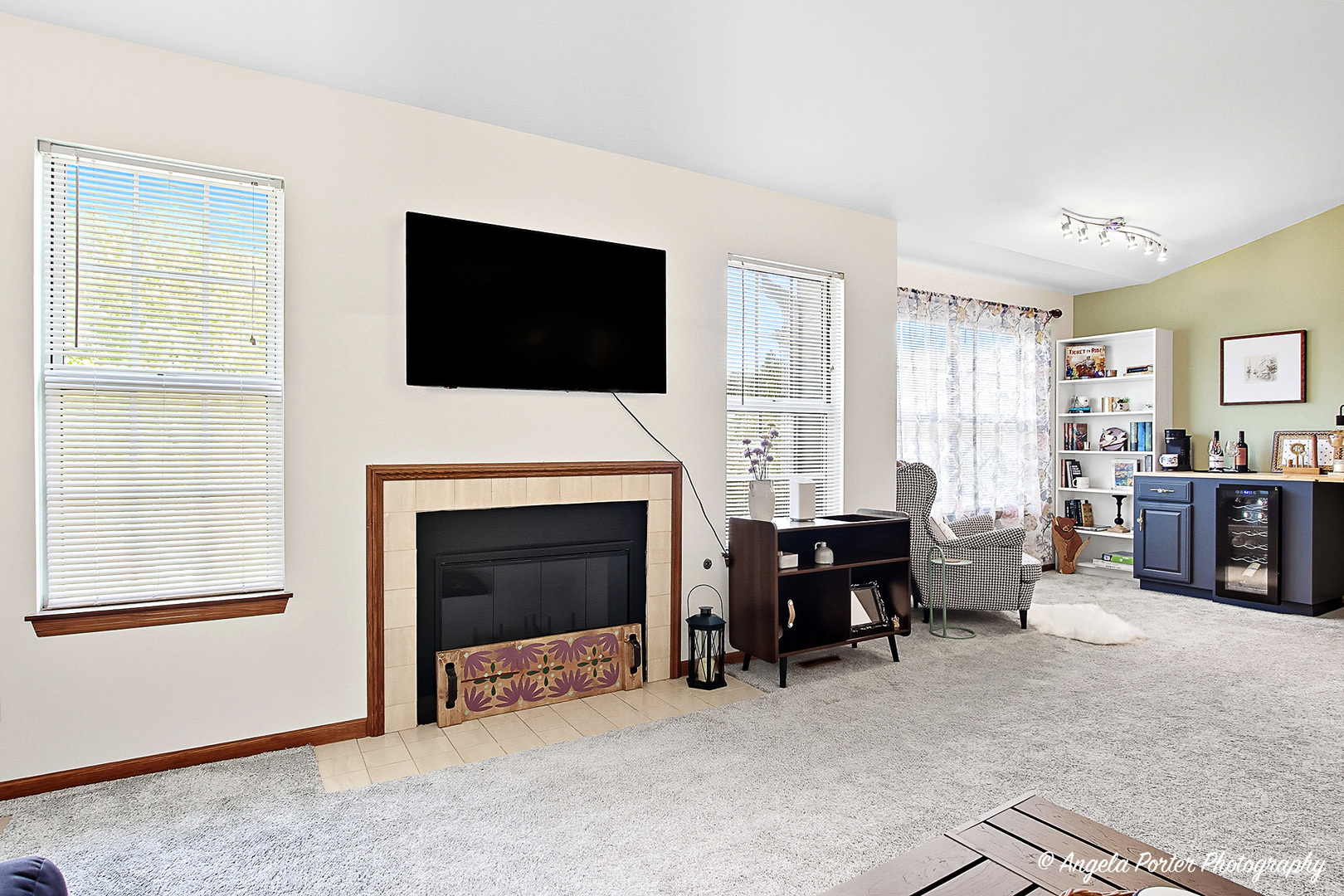 911 Ann Arbor Lane #25-3, Vernon Hills, IL 60061