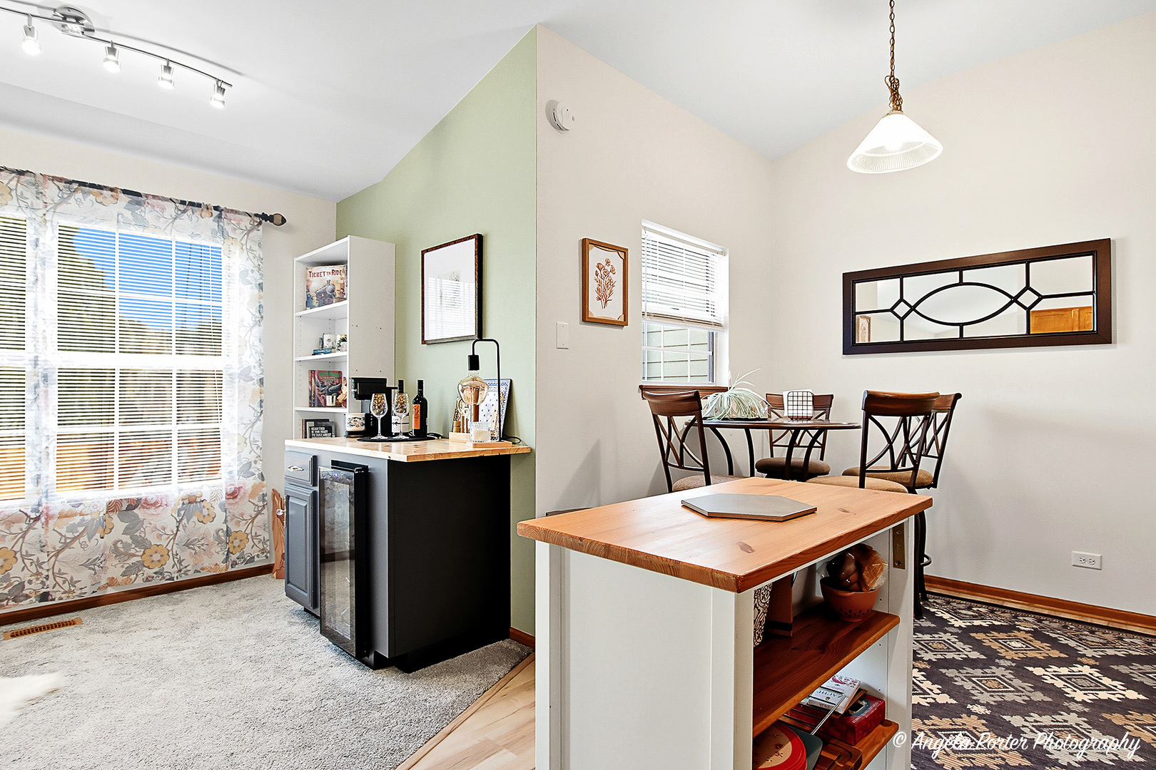 911 Ann Arbor Lane #25-3, Vernon Hills, IL 60061