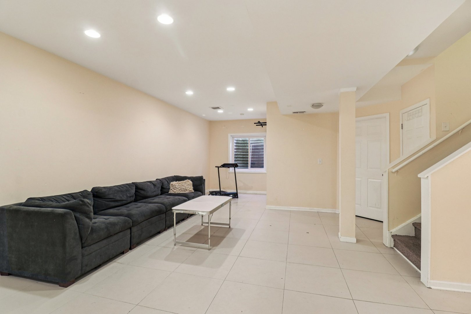 8 Forsythia Court, Bolingbrook, IL 60490